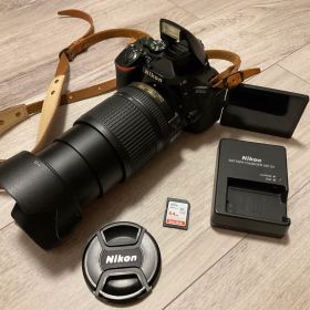 Nikon D5600 18-140mm万能レンズセット【64GB・動作良好】