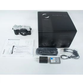 Olympus(オリンパス) [展示品A]OLYMPUS PEN E-P7 ボディ シルバー (保証開始日：2026年4月18日)