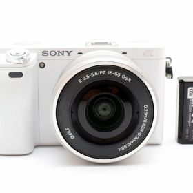 ★光学極上★ ソニー SONY α6000 パワーズームレンズキット ILCE-6000L W ホワイト ショット数7419回 バッテリー付 完動品 #A603043