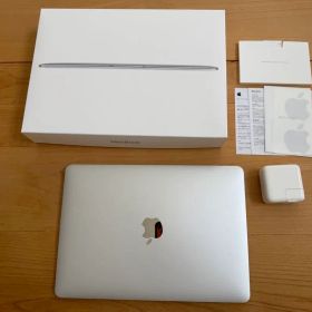 Apple 2017 MacBook 12インチ i5 256GB メモリ8GB