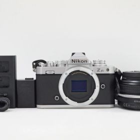 L161357)美品 Nikon Z fc NIKKOR Z 28mm 1:2.8 SE ミラーレス一眼カメラ レンズ セット ニコン