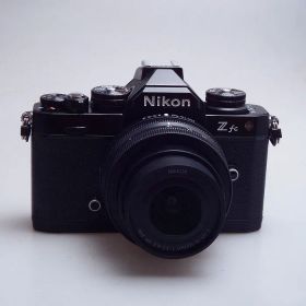 【中古】(ニコン) Nikon Zfc 16-50 VR レンズキット ブラック