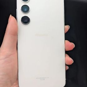 Galaxy S23 docomo 新品 69,000円 中古 36,000円 | ネット最安値の価格