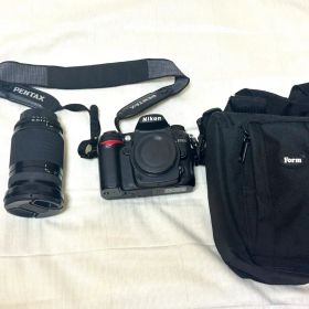 高倍率ズームキットスマホ転送可能Nikon D7000 （充電器、ホルダー付き）