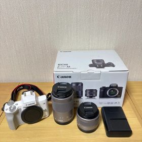 【美品】Canon EOS Kiss M ダブルズームキット ホワイト