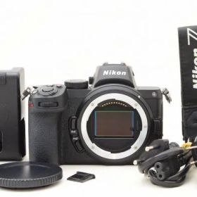 ☆極上美品☆ Nikon ニコン Z5 ボディ（言語海外仕様） Shot数 僅か 3,200枚前後！ ♯26041505A