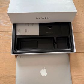 Apple MacBook Air 11インチ A1465 laptop