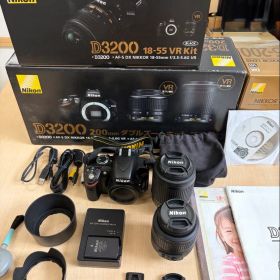 Nikon D3200 デジタル一眼レフカメラ ダブルズームキット