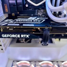 本日限定価格 GALAKURO GEFORCE RTX 4070 Super