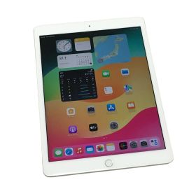 液晶美品 電池96％(充放電134回） SIMフリー Apple iPad 第7世代 32GB シルバー【動作確認・初期化済み】
