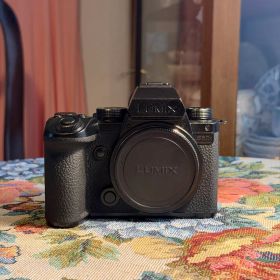 【美品】LUMIX S5IIX ボディ