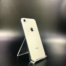 【全額返金保証】【最速発送】 iPhone 8 64GB シルバー Softbank 白ロム 動作確認済 72%