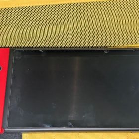 Nintendo Switch 本体 ピカチュウケース付き