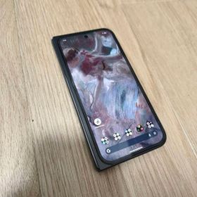 【ジャンク】Google Pixel 9 pro fold 【内側画面のみ故障】