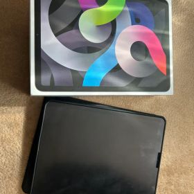iPad Air (第4世代) 10.9インチ スペースグレイ 64GB Wi…