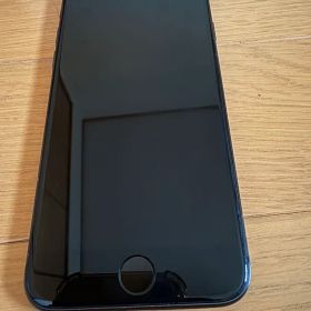 Apple iPhone 8 ブラック 本体