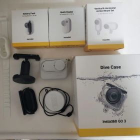 Insta360 GO 3 64MB 本体と付属品色々
