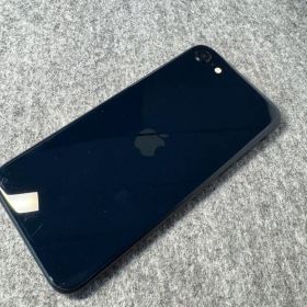 Apple iPhone SE 3 64GB ブラック 本体