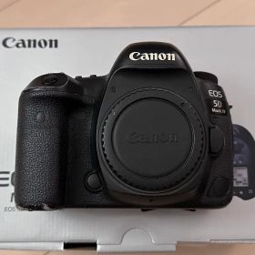 Canon EOS 5D Mark IV 本体