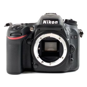 ニコン Nikon D7100 ボディ デジタル 一眼レフカメラ 【中古】