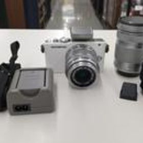 ミラーレス一眼 E-PL3 ダブルズームキット OLYMPUS