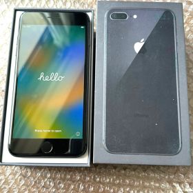 iPhone8 plus スペースグレイ256GB