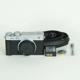 [美品 | シャッター数149回] FUJIFILM X-E5 [ボディ シルバー] | FUJIFILM Xマウント