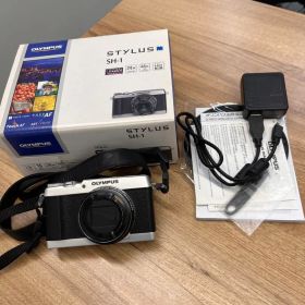 OLYMPUS STYLUS SH-1 シルバー