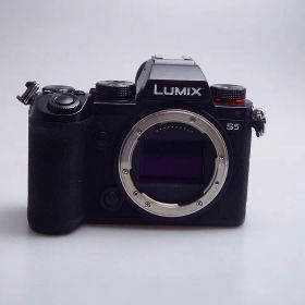 【中古】(パナソニック) Panasonic DC-S5-K