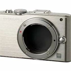 【中古】（非常に良い）OLYMPUS ミラーレス一眼 PEN Lite E-PL3 ボディ シルバー E-PL3 BODY SLV