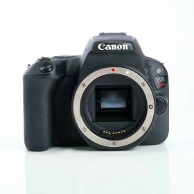 【中古】 (キヤノン) Canon EOS KISS X9 ボディ ブラック【中古カメラ デジタル一眼】 ランク：B