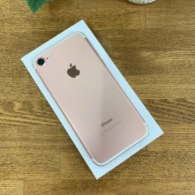 iPhone 7 32GB ロースゴールド 国内版 SIMフリー送料無料