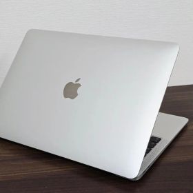 MacBook Air 2020 13インチ M1 1TB B6