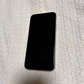 Apple iPhone 11 Pro シルバー 本体