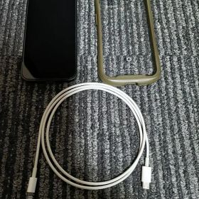 iPhone13 128GB SIMフリー グリーン iFase13付