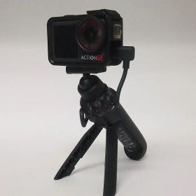 【中古】 OSMO ACTION 5 PRO アドベンチヤーコンボ【中古ビデオカメラ 中古ウェアラブルカメラ・アクションカム】 ランク：B