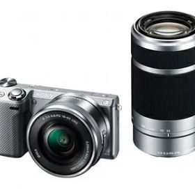 【中古】 SONY ミラーレス一眼 NEX-5T ダブルズームレンズキット シルバー NEX-5TY-S