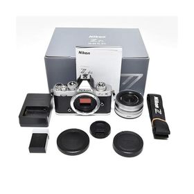 Nikon ミラーレス一眼カメラ Z fc レンズキット NIKKOR Z DX 16-50mm f/3.5-6.3 VR シルバー 付属 ZfcLK16-50SL