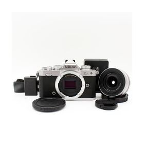 Nikon ミラーレス一眼カメラ Z fc レンズキット NIKKOR Z DX 16-50mm f/3.5-6.3 VR シルバー 付属 ZfcLK16-50SL