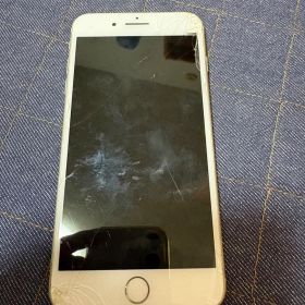 iPhone 8plus シルバー 値下げ可能