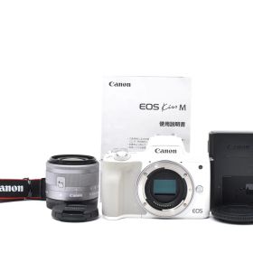 【返品保証】★美品★キヤノン Canon EOS Kiss M レンズキット EF-M 15-45mm ホワイト★ L511#7427
