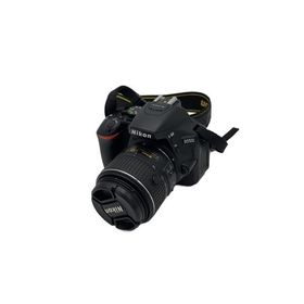 Nikon◆デジタル一眼カメラ D5500 18-55 VR II レンズキット [ブラック]