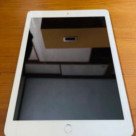 ホワイト iPad 本体