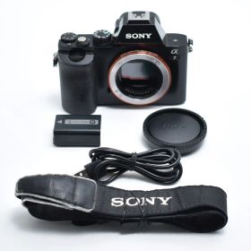 B#12132 ソニー SONY ミラーレス一眼 α7 ボディ ILCE-7