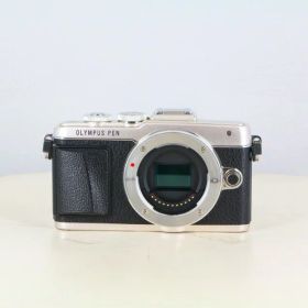 【中古】 (オリンパス) OLYMPUS E-PL7 ボディ シルバー【中古カメラ デジタル一眼】 ランク：B