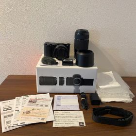 【極美品】SONY♡VLOGCAM ZV-E10Y ダブルズームレンズキッド 黒