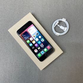 iPhone SE2 64Gb ホワイト 国内版 SIMフリー 送料無料 00657