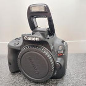 デジタル一眼カメラ EOS KISS X7 BODY CANON (1800万画素)