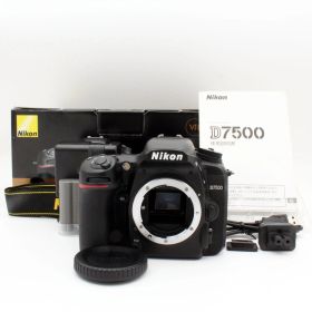 わずかシャッター数3204枚【新品級】Nikon D7500 ボディ#9817