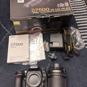 Nikon D7500 一眼レフ 美品 カメラ レンズ